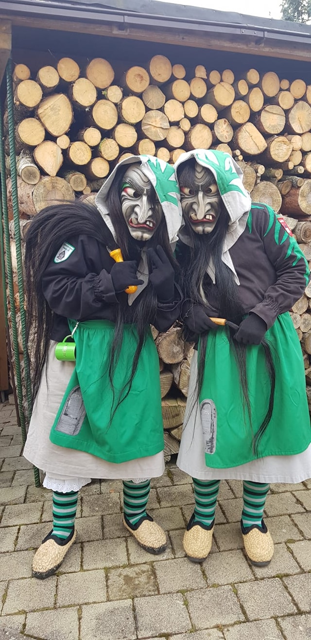 Geisterstein-Hexen Locherhof 2012 e.V. - Über uns Geisterstein-Hexen Locherhof 2012 e.V. - Über uns